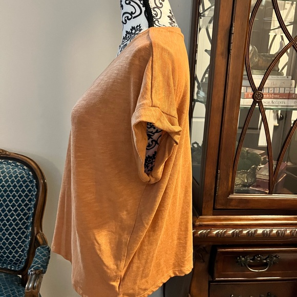 Loft lightweight v-neck sweater in burnt orange. - Picture 2 of 6